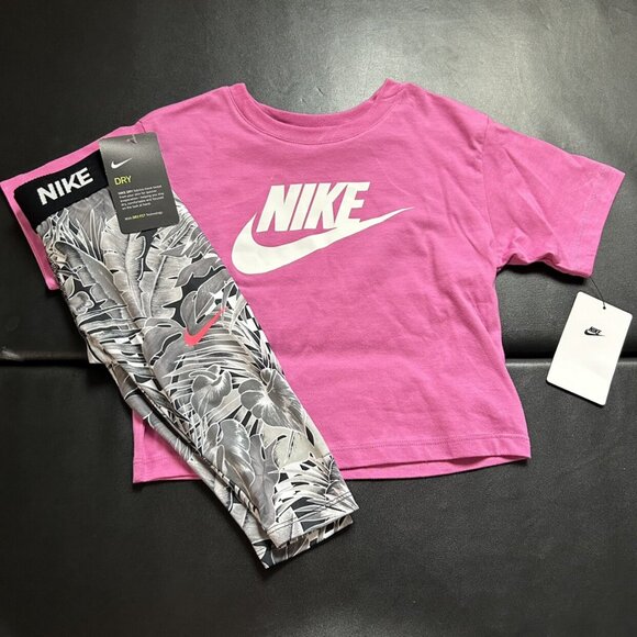 NWT Nike Leggings & Tee Set Girls Size 5 - Picture 1 of 3
